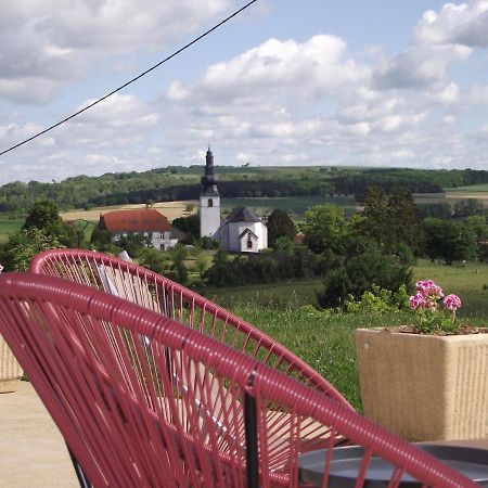 Gite "Vue Sur La Frontiere" Heining-les-Bouzonville Exterior foto
