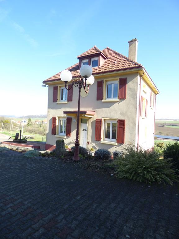Gite "Vue Sur La Frontiere" Heining-les-Bouzonville Exterior foto
