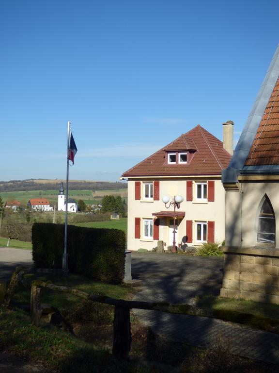 Gite "Vue Sur La Frontiere" Heining-les-Bouzonville Exterior foto